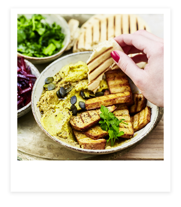 Pita mit Auberginen-Kicherbsencreme